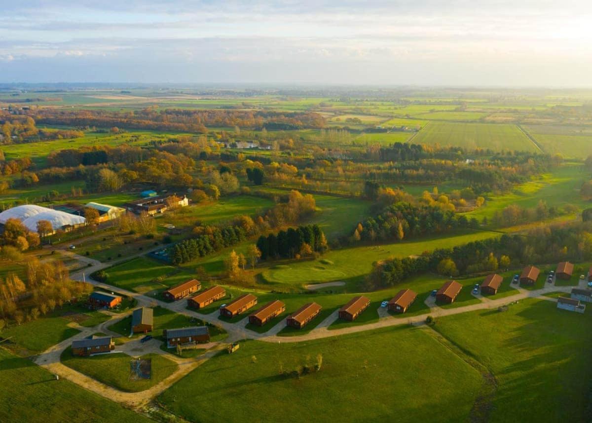 Hotel Messingham Lakes Exterior foto
